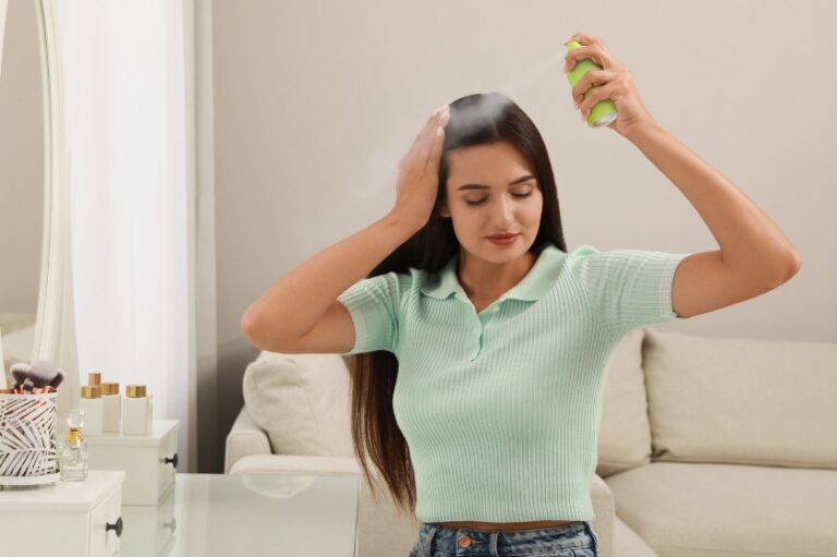 eau micellaire cheveux gras